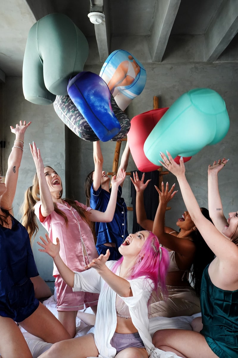 Who are buying all these butt pillows??